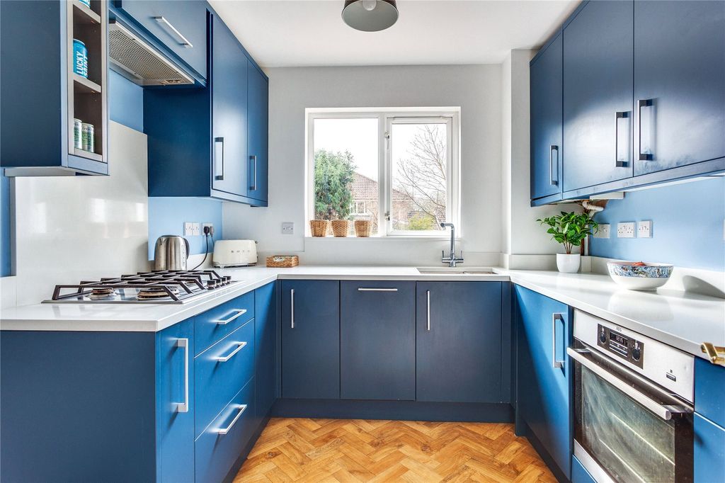 Property photo 2 of 13 Picture No. 02