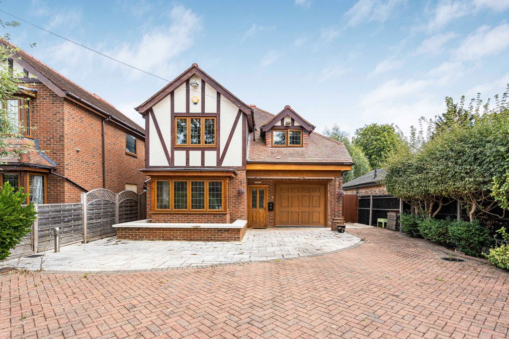 Property photo 1 of 25