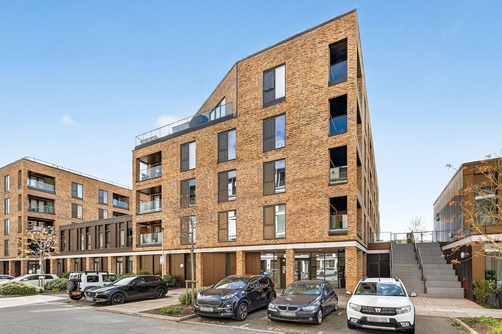 Property photo 1 of 19 Photo 21