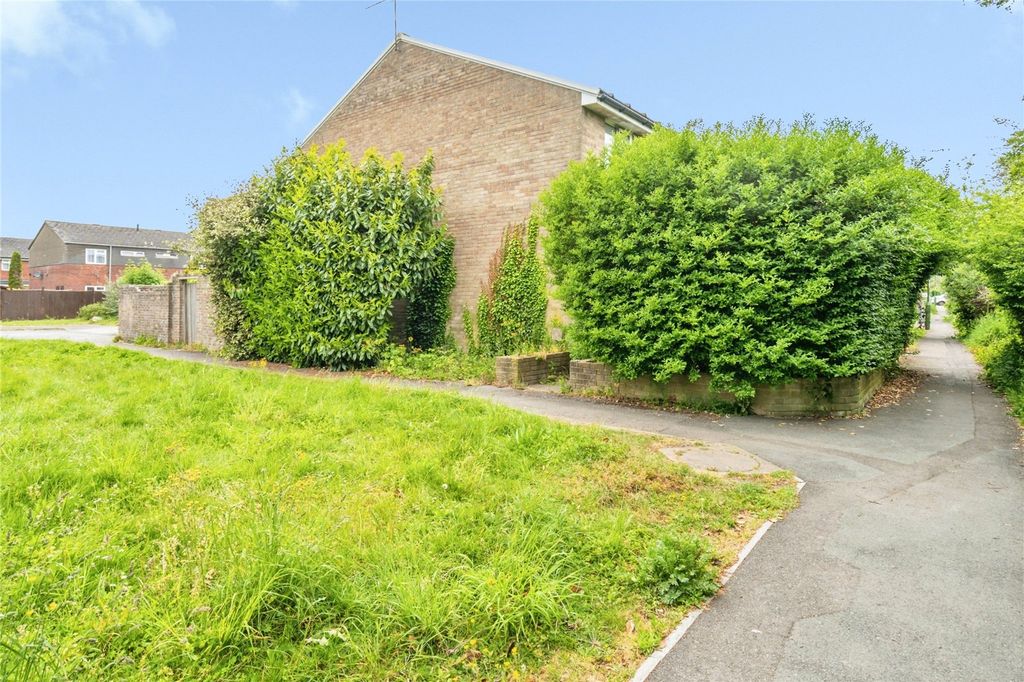 Property photo 2 of 13 Picture No. 20