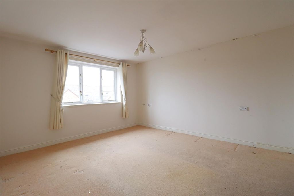 Property photo 2 of 9 Img_5940.Jpg