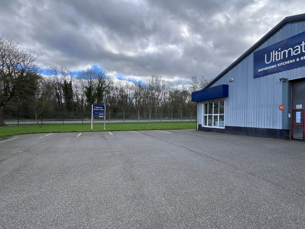 Property photo 3 of 11