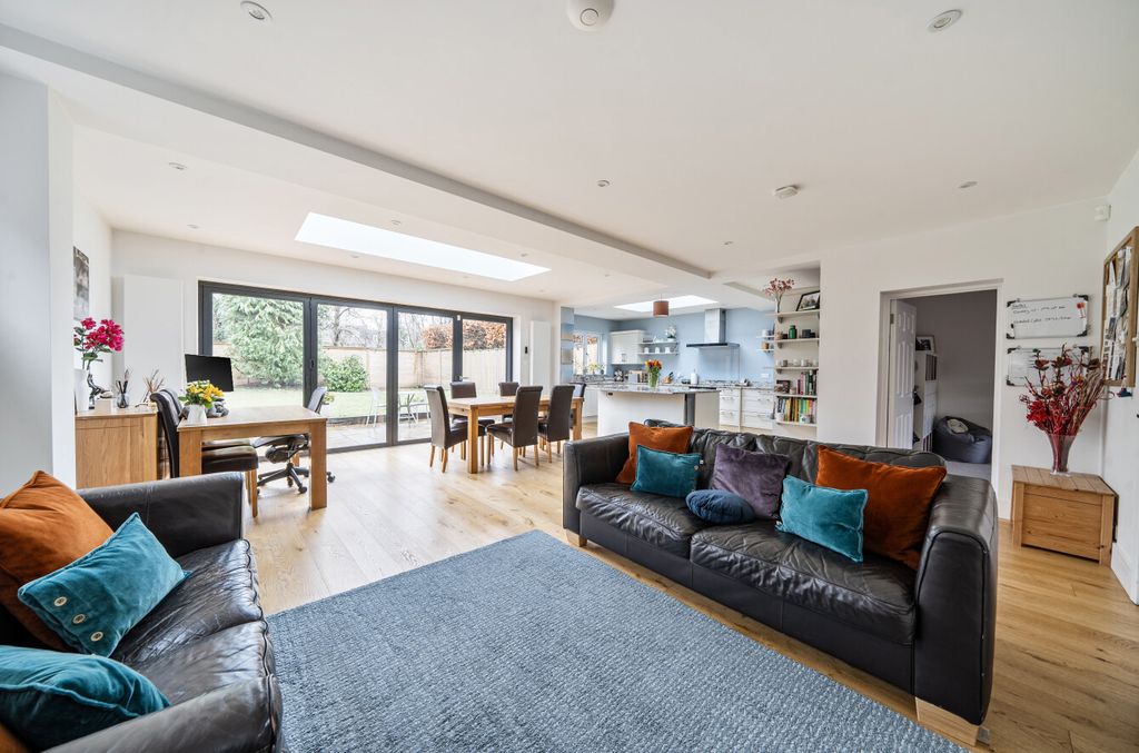 Property photo 3 of 40 Picture 3