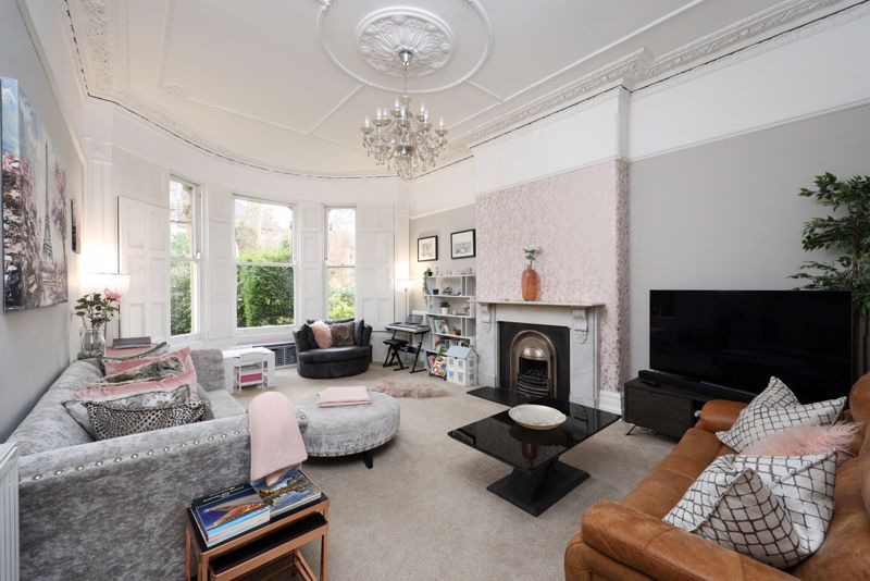 Property photo 2 of 13 Sitting Room