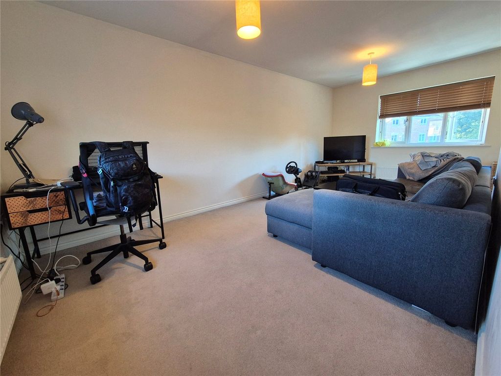 Property photo 2 of 7 Picture No. 03