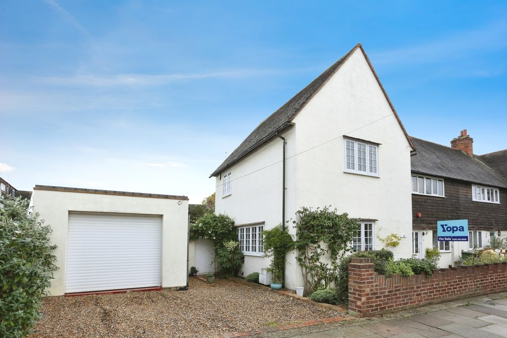 Property photo 1 of 26 Img_7693