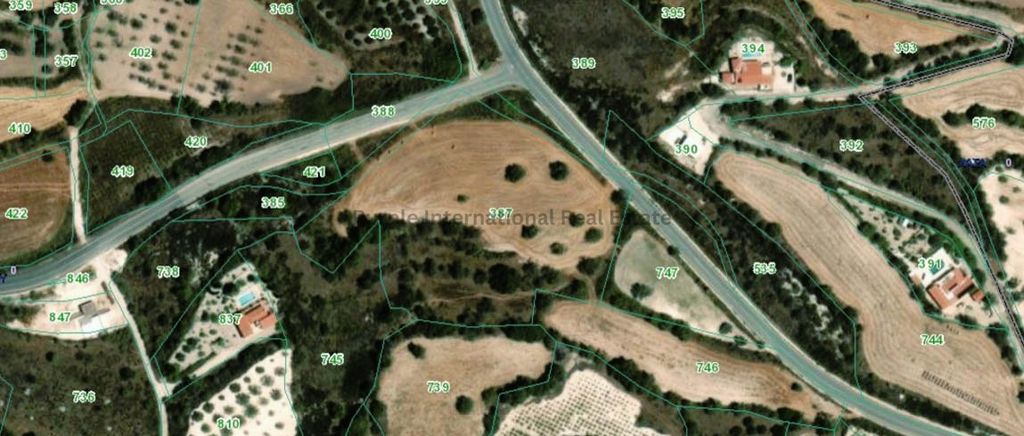 Property photo 3 of 3