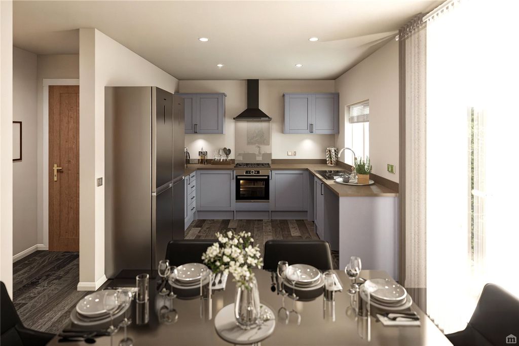 Property photo 3 of 9 Dining Kitchen