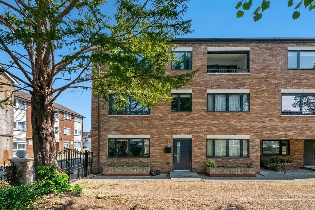 Property photo 1 of 21