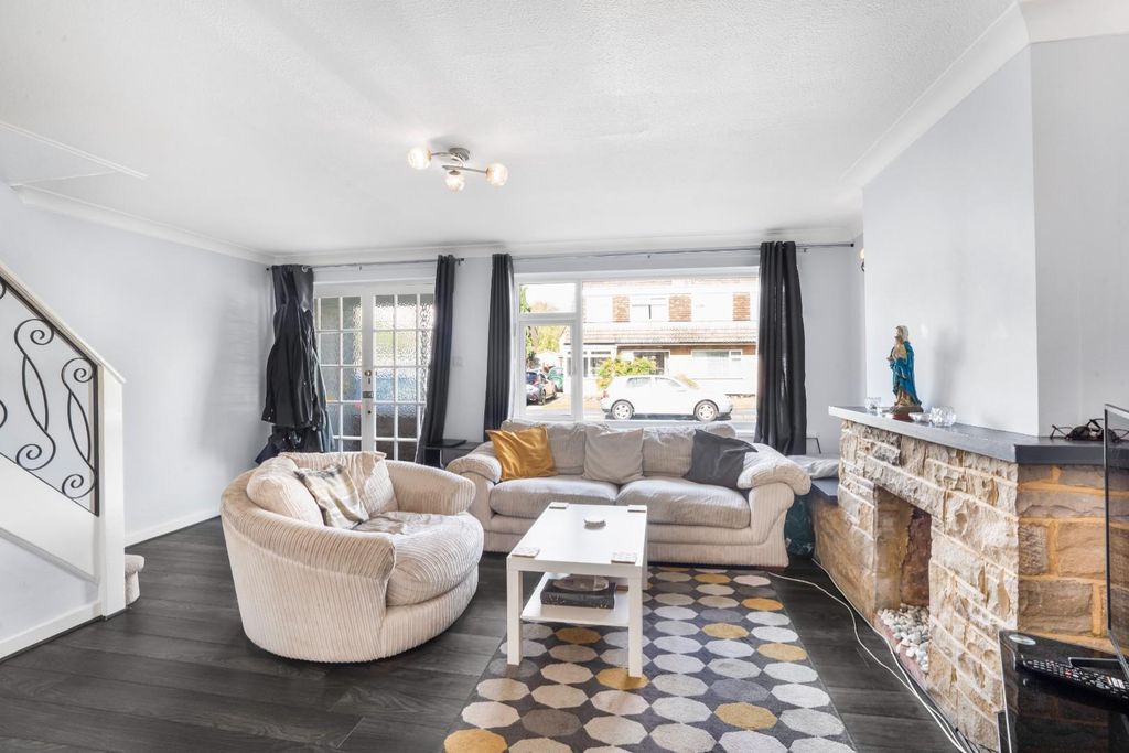 Property photo 2 of 16 2.Jpg