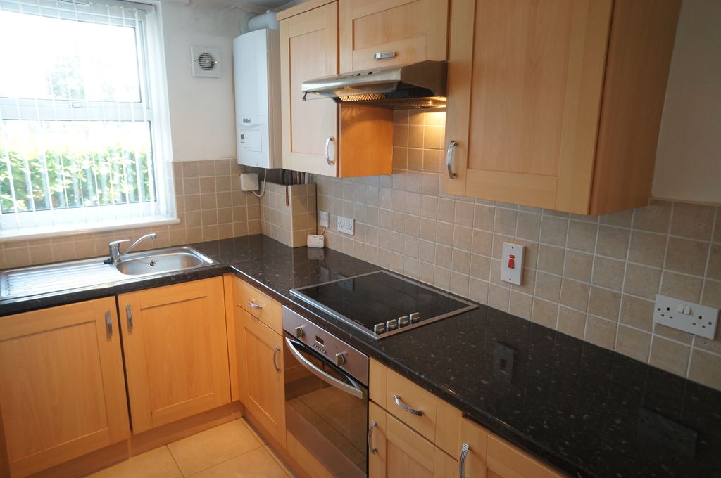 Property photo 3 of 5