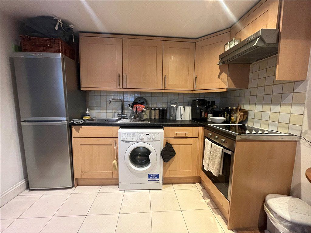 Property photo 3 of 7 Kitchen