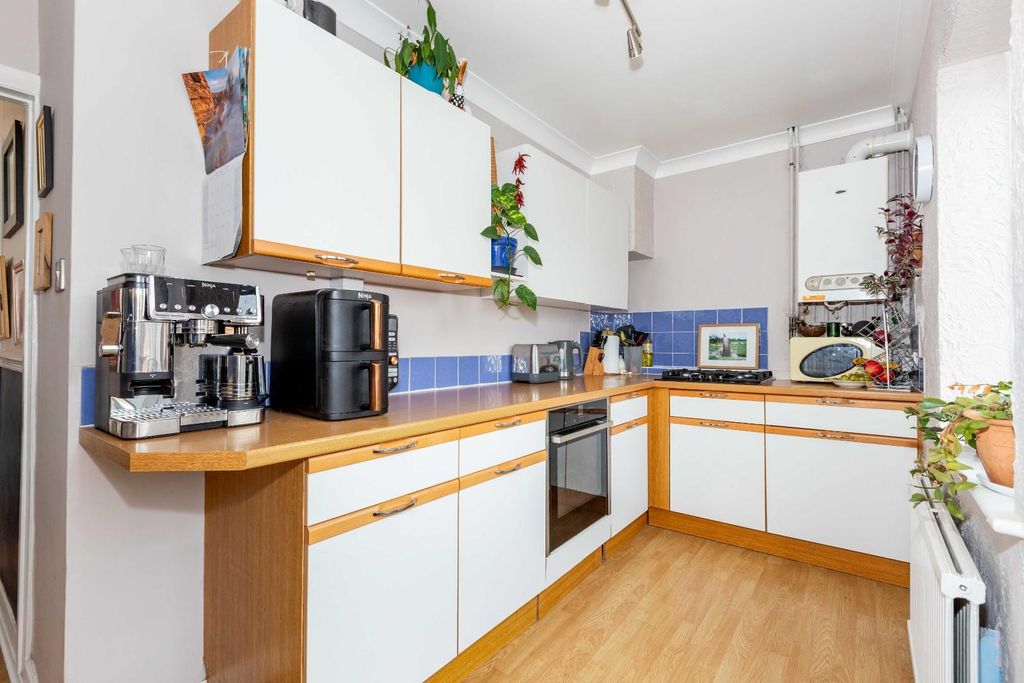 Property photo 2 of 17 Orient-05.Jpg