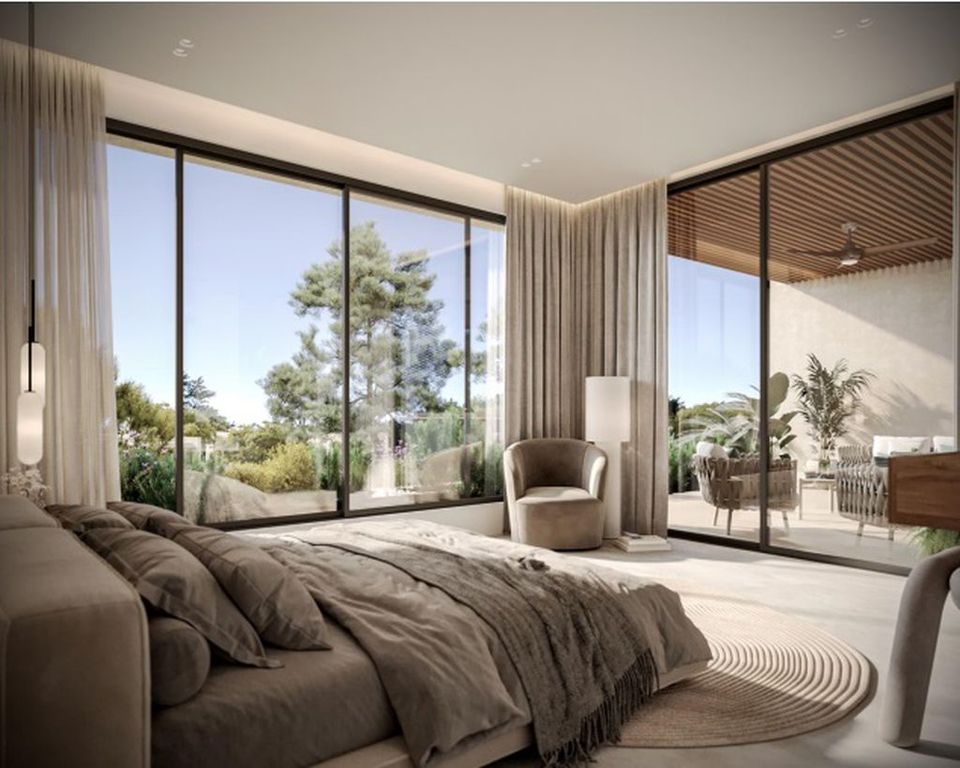 Property photo 2 of 8 Bedroom - Artist...