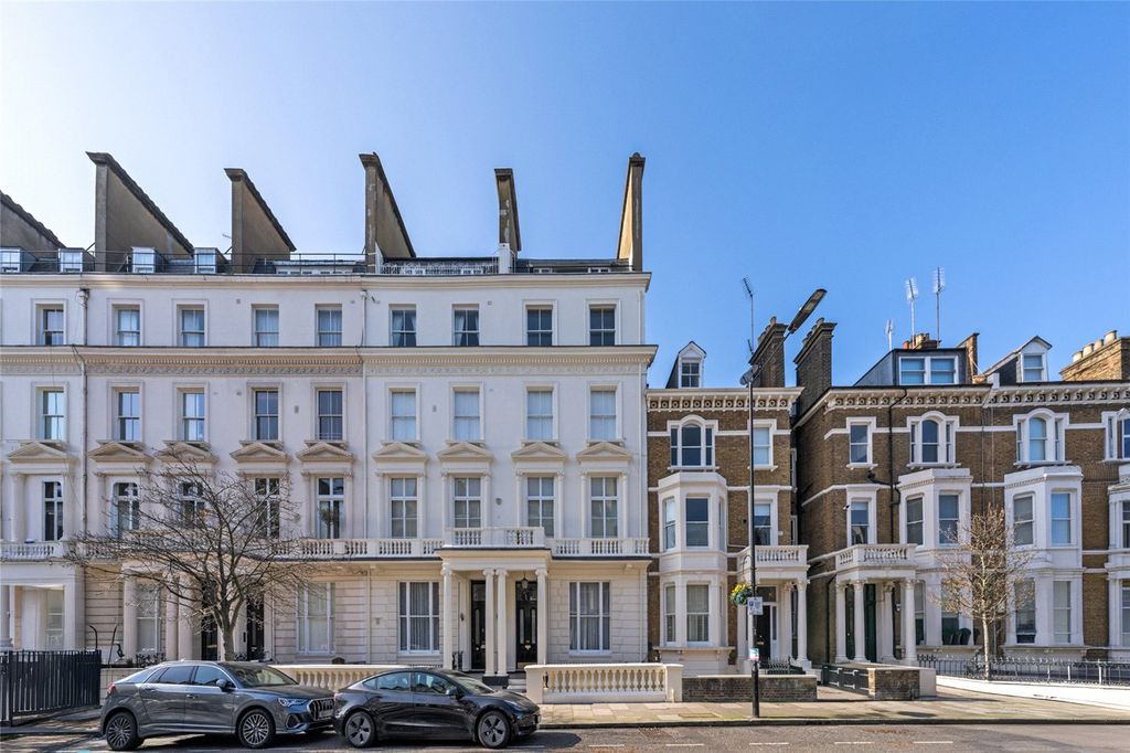 Property photo 1 of 18 Picture No. 01