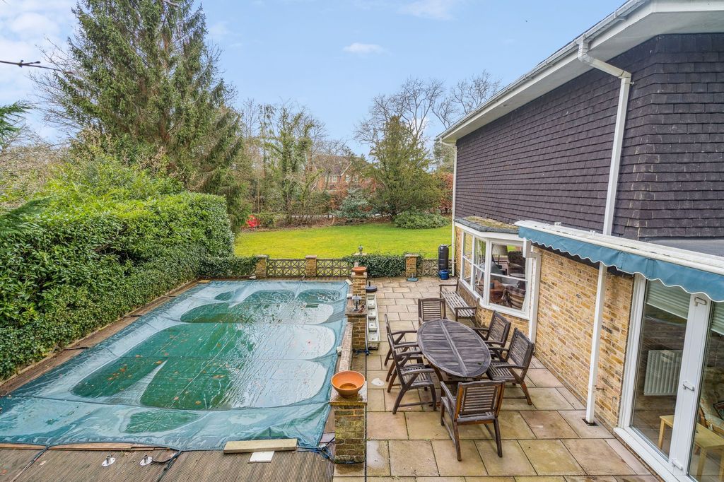 Additional image 8 of 6 bed detached house for saleTemplewood Lane, Farnham Common SL2