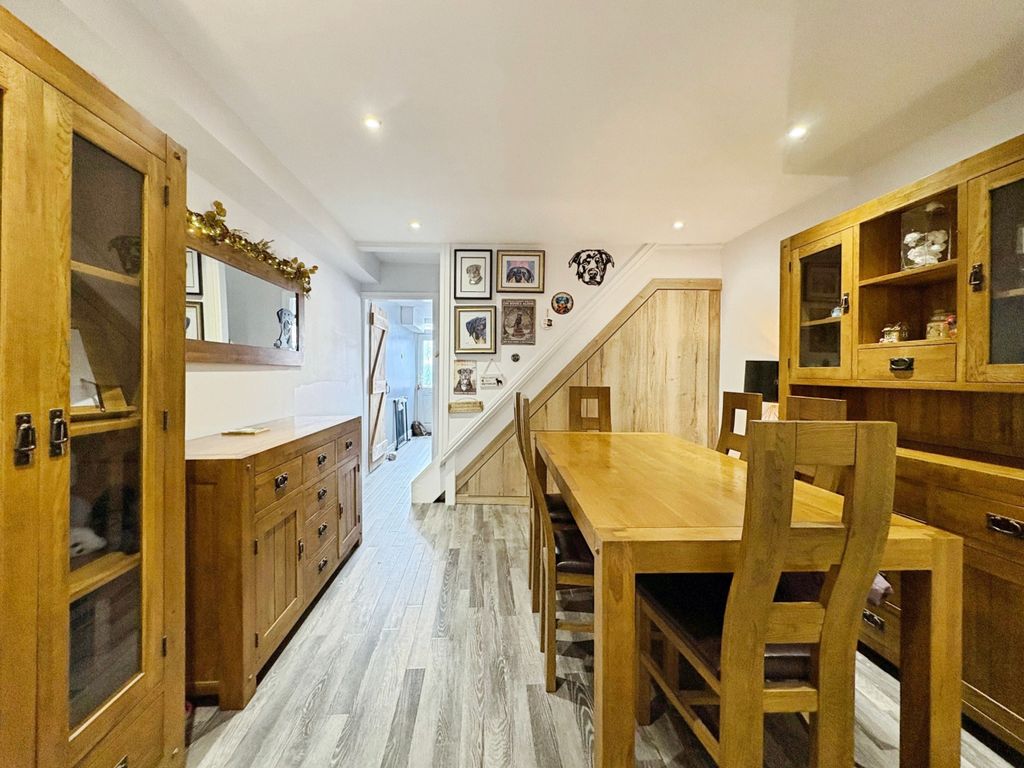 Property photo 3 of 20 Dining Room