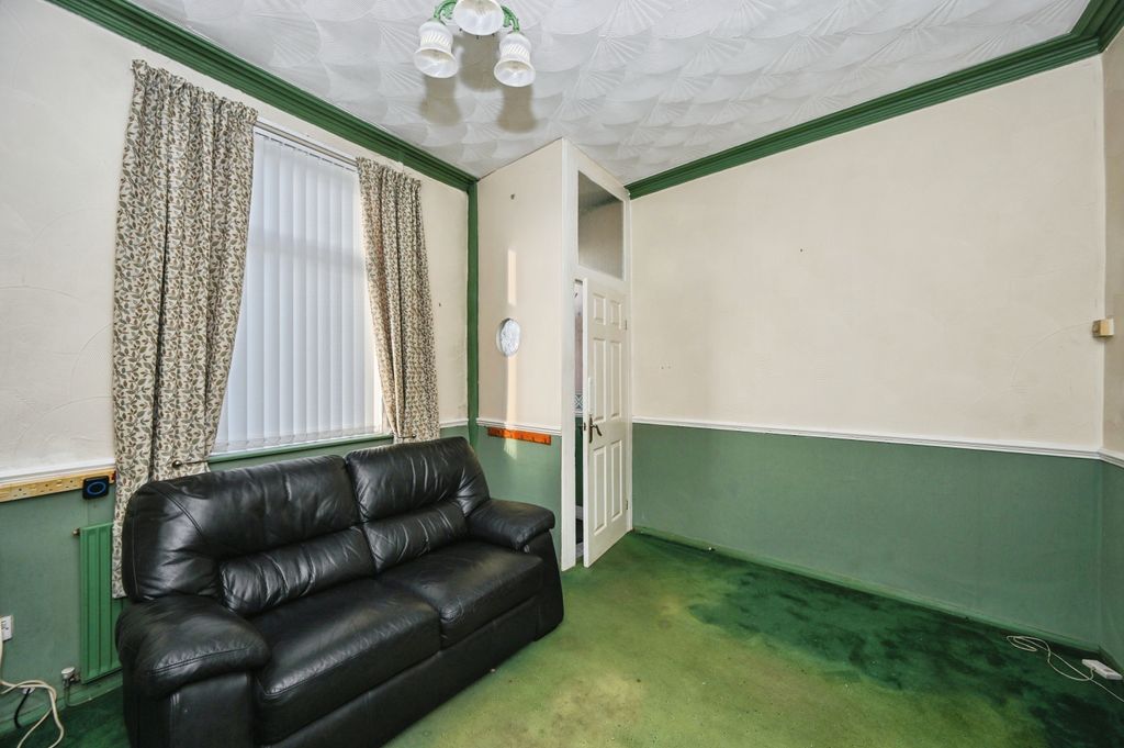 Property photo 2 of 15