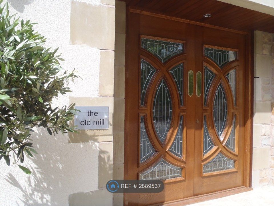 Property photo 1 of 27 Main Entrance