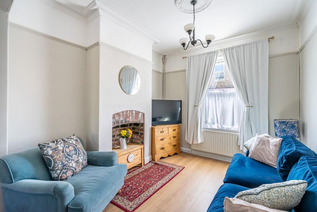 Property photo 2 of 18 22Ws-1.Jpg