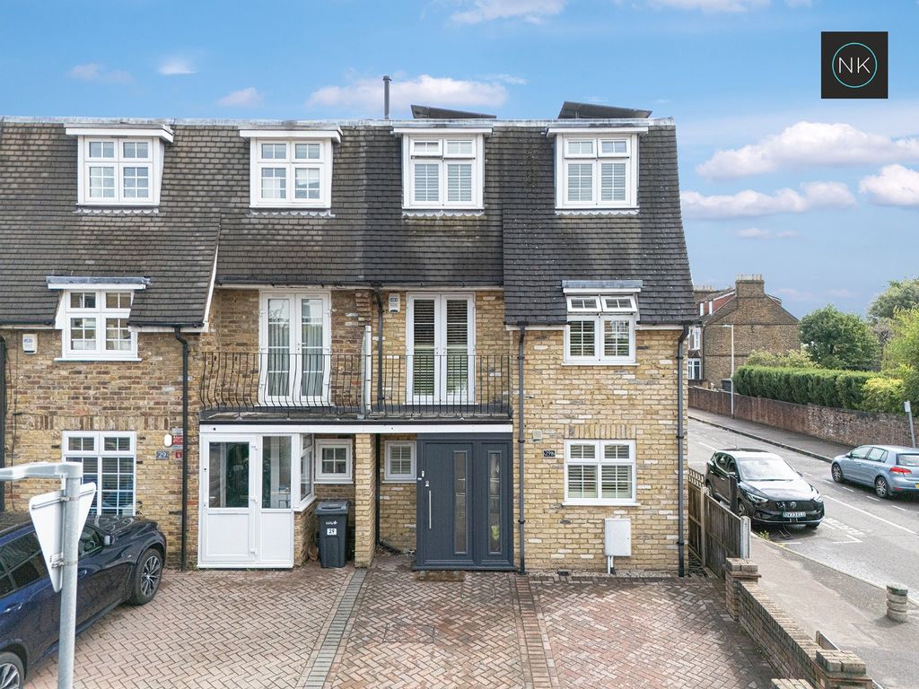 Property photo 1 of 28 4474352