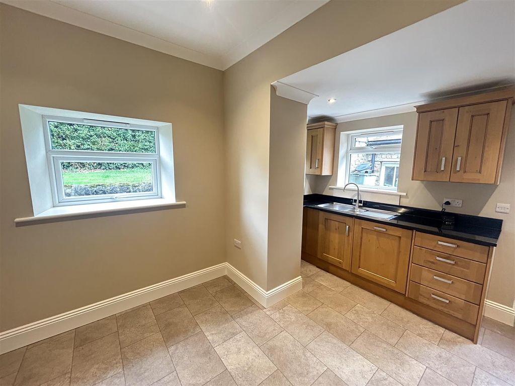 Property photo 3 of 18 Img_2453.Jpg