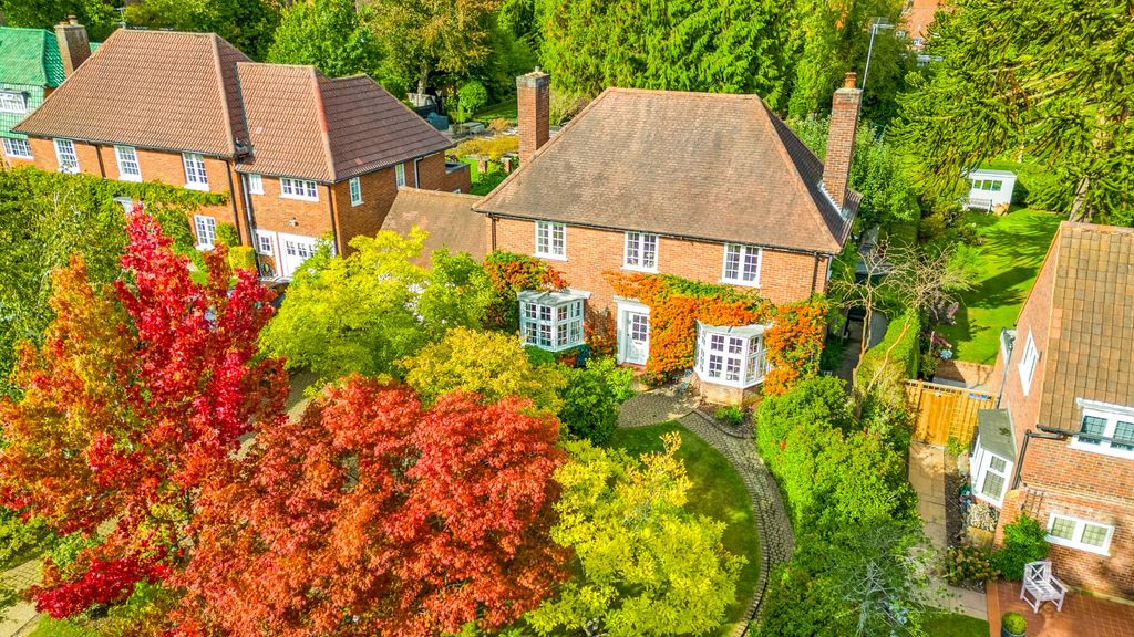 Property photo 1 of 43 3729491