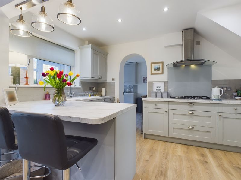 Property photo 2 of 20 Kitchen