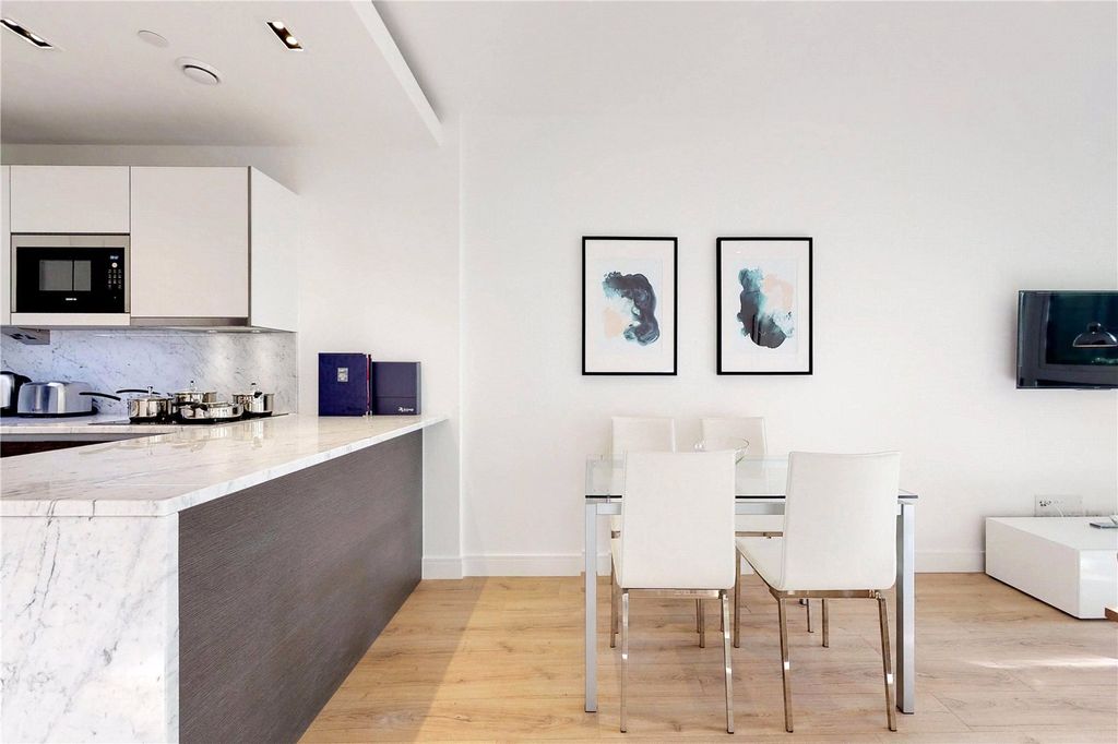 Property photo 3 of 10 Picture No. 08