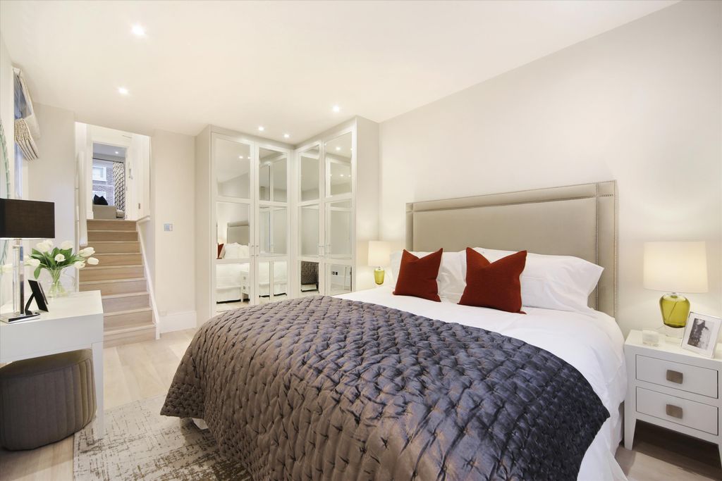 Property photo 3 of 5 Image