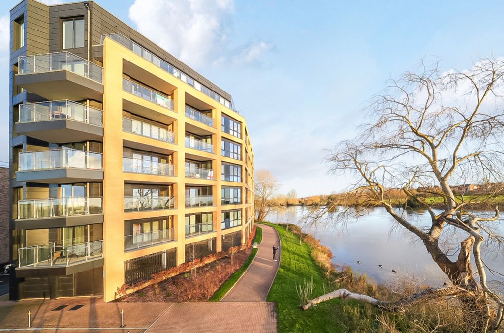 Property photo 1 of 14 1394562 (1)