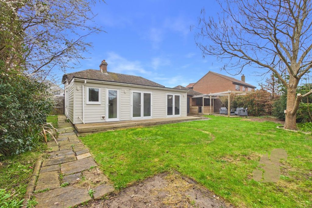 Property photo 3 of 23 Cam03877G0-Pr0316-Still019.Jpg