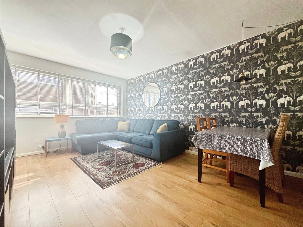 Property photo 2 of 11 Reception Room