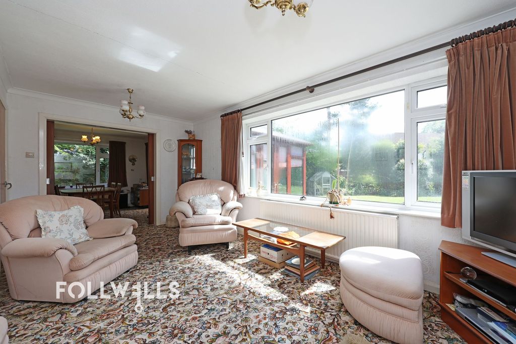 Property photo 3 of 24