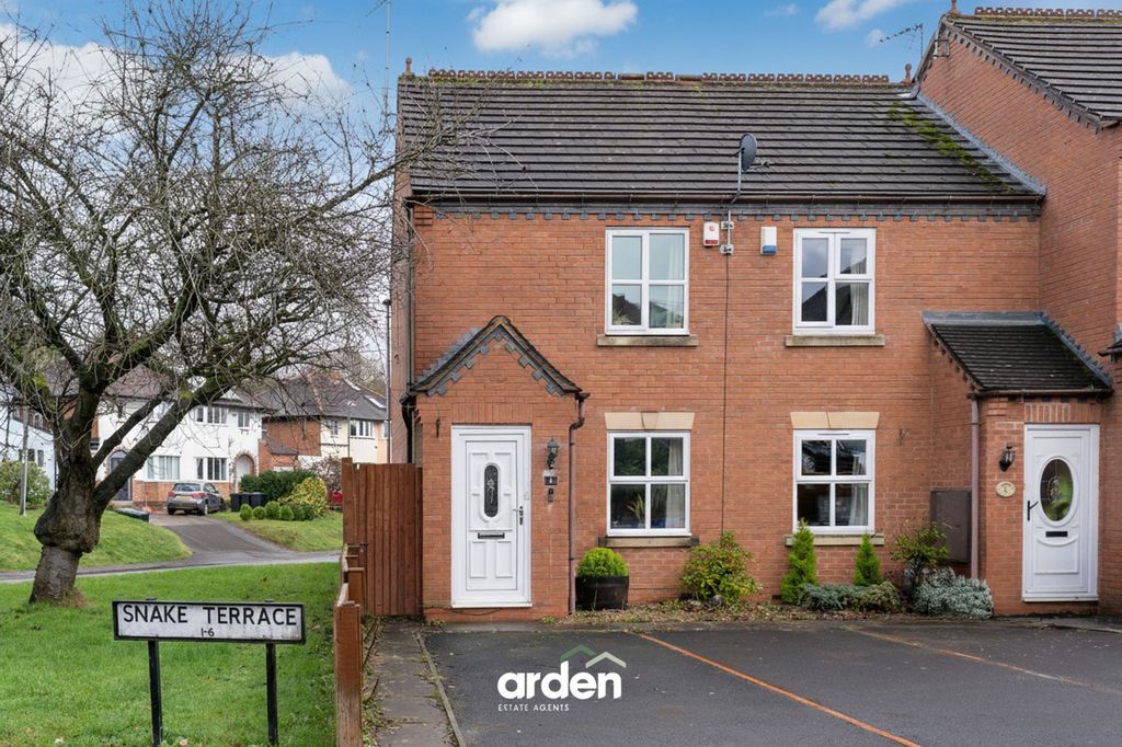 Property photo 1 of 8