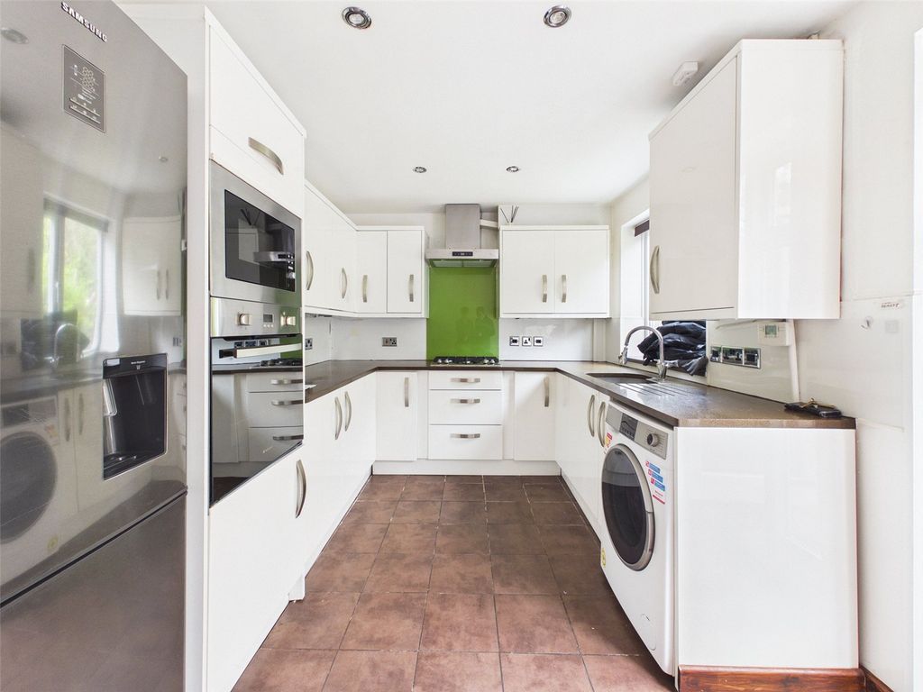 Property photo 3 of 9 Picture No. 08