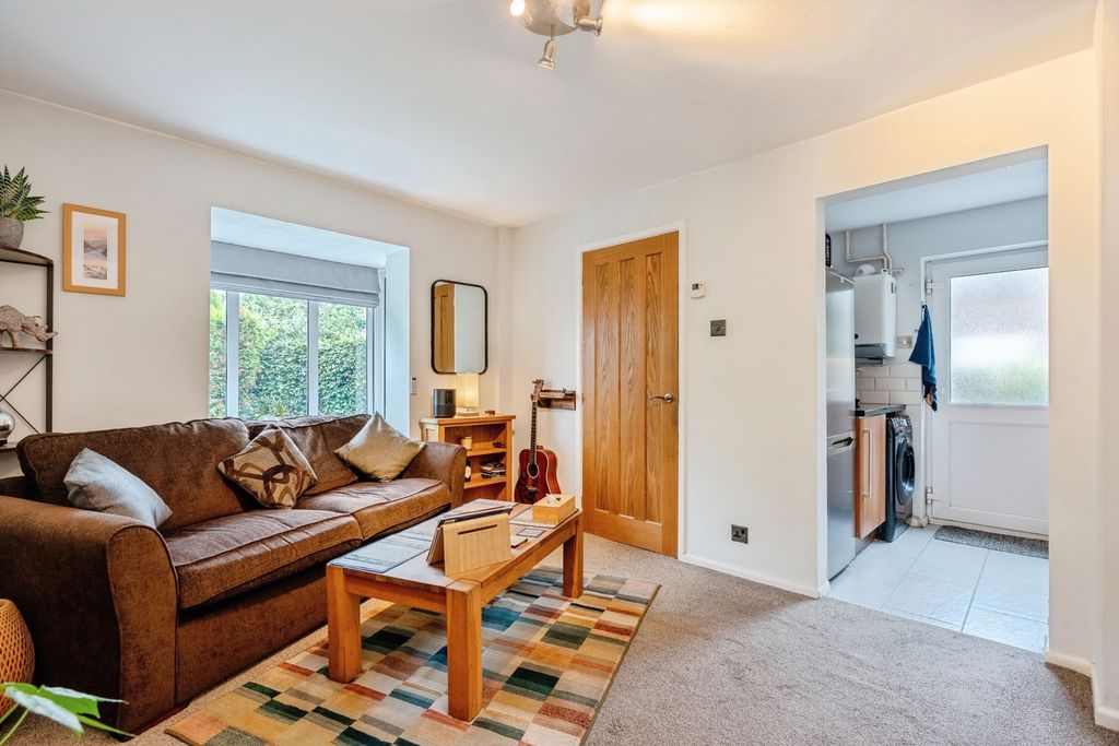 Property photo 2 of 18 Pbox-Img.Jpg