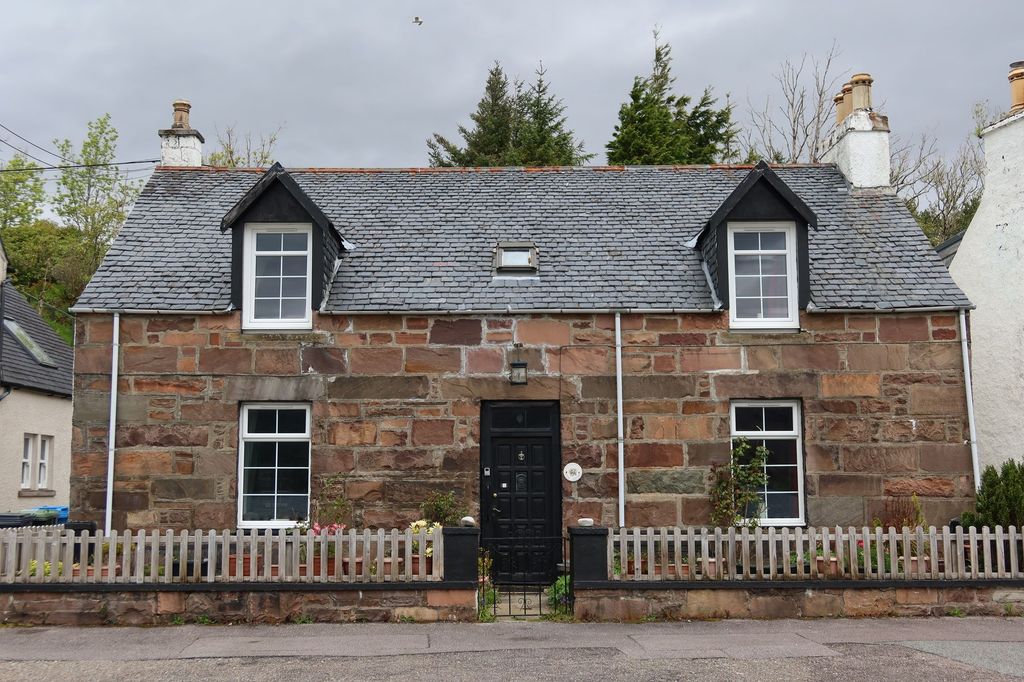 Property photo 1 of 63