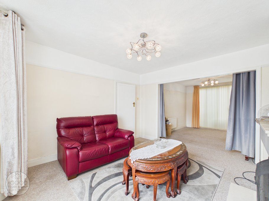 Property photo 3 of 15