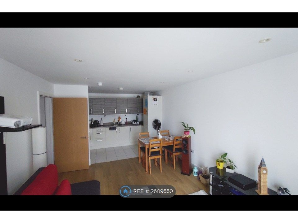 Property photo 3 of 5