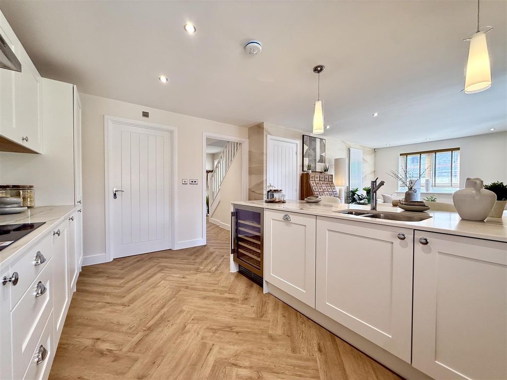 Property photo 3 of 26 3