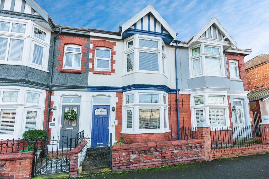 Property photo 1 of 13