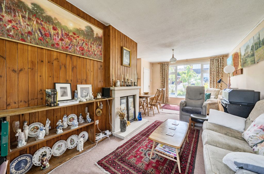 Property photo 3 of 16 1476927-12-6A2Ff2...