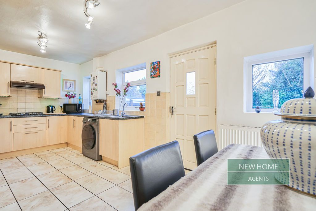 Property photo 2 of 25 Photo 18