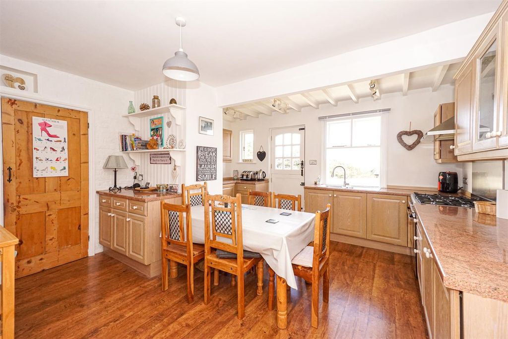 Property photo 3 of 26 Dane Road (8)_Alto.Jpg