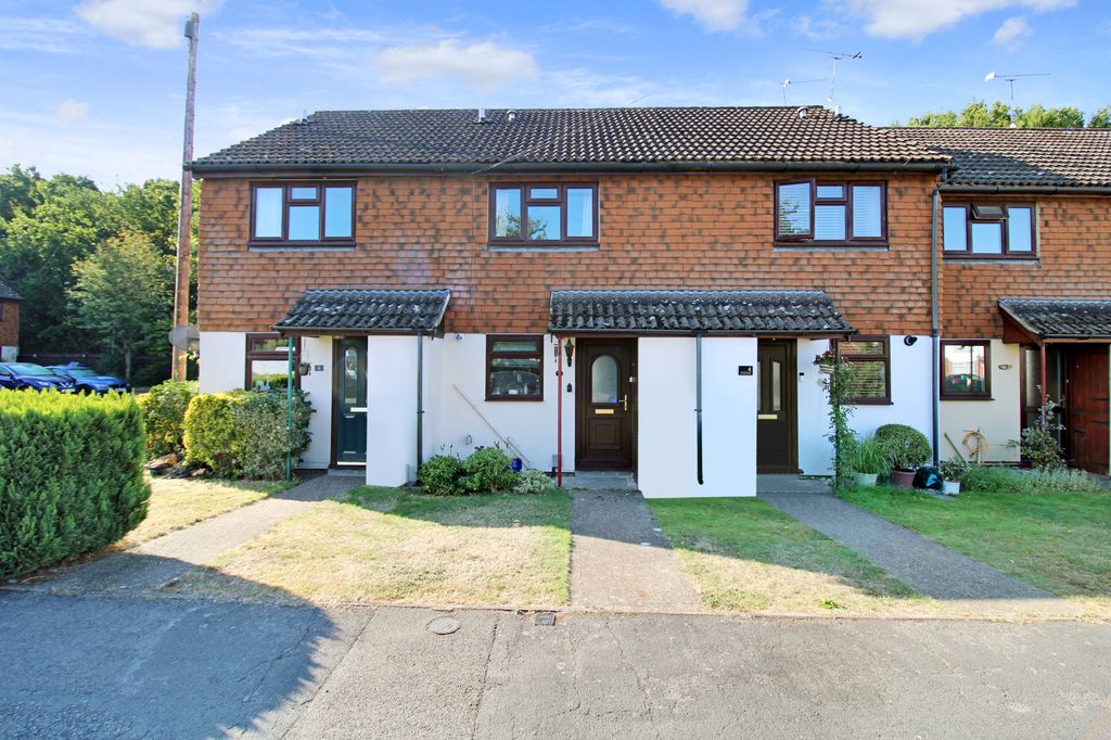 Property photo 1 of 9