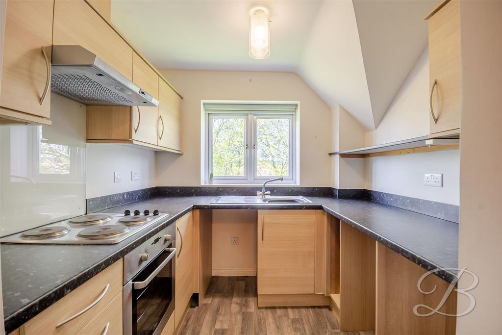 Property photo 3 of 16 Ccltd-12.Jpg