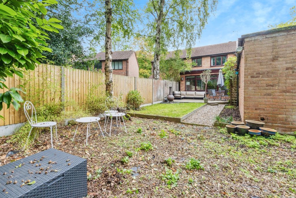 Property photo 2 of 17