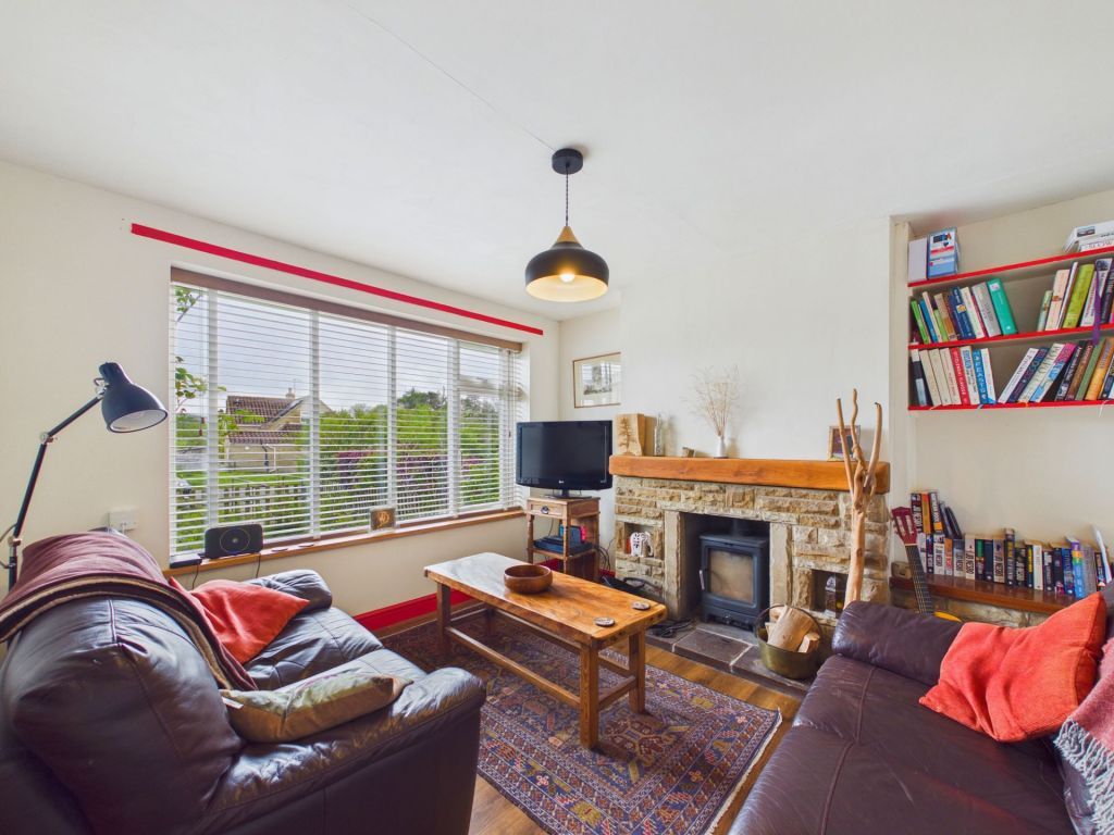 Property photo 2 of 19
