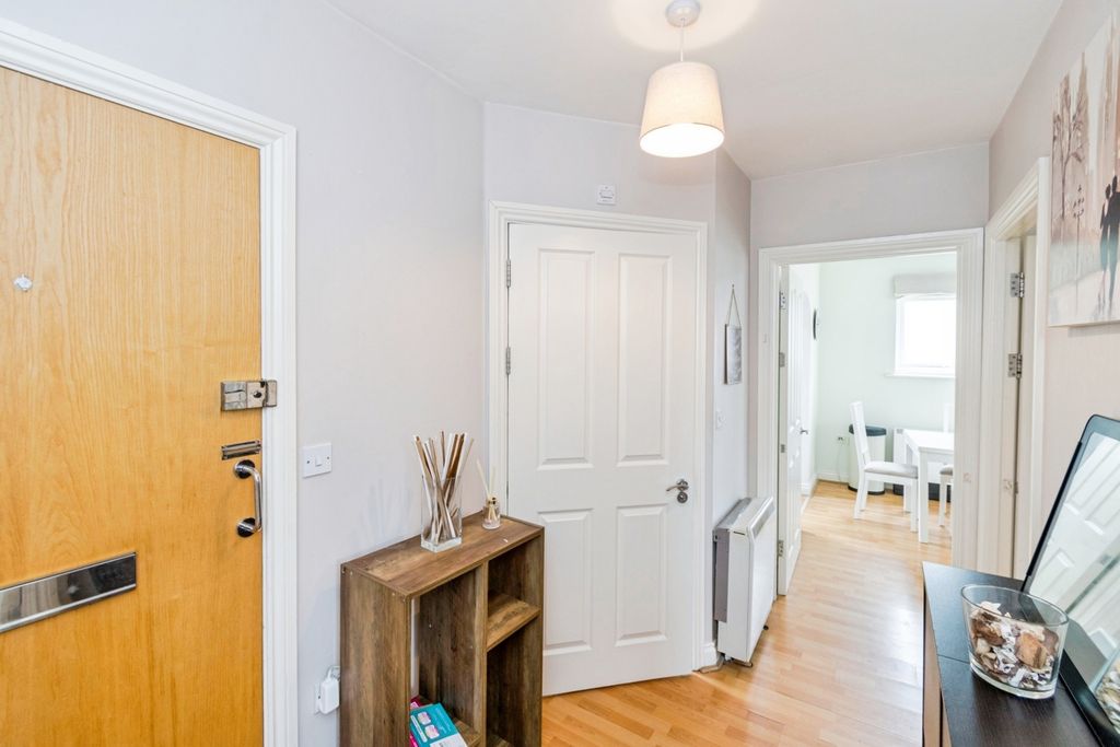 Property photo 2 of 13 Pbox-Img.Jpg